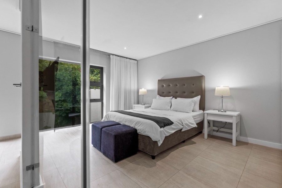 10 Bedroom Property for Sale in Camps Bay Western Cape